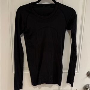 Women's Black Long Sleeve Top